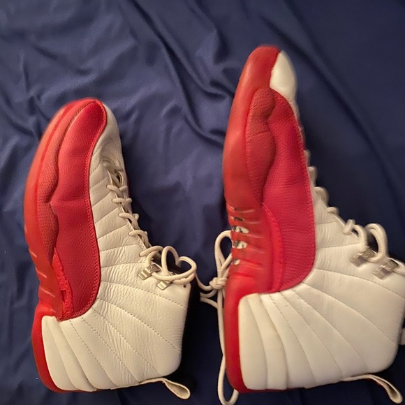2 pair 1997 OG Jordan 12 - Picture 8 of 8